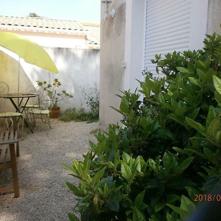 Studio Equipe Avec Jardin+Parking A La Plage... ลาซิโอตาต์ ภายนอก รูปภาพ